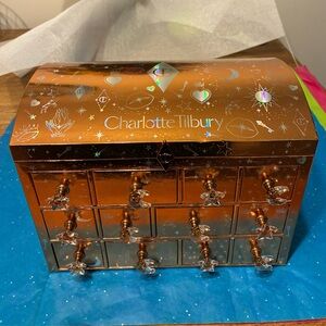 Charlotte Tilbury makeup organizer jewelry box